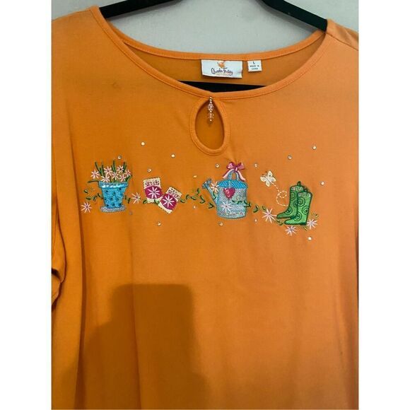 Quacker factory women’s embroidered gardening, orange T-shirt size large - Picture 4 of 5